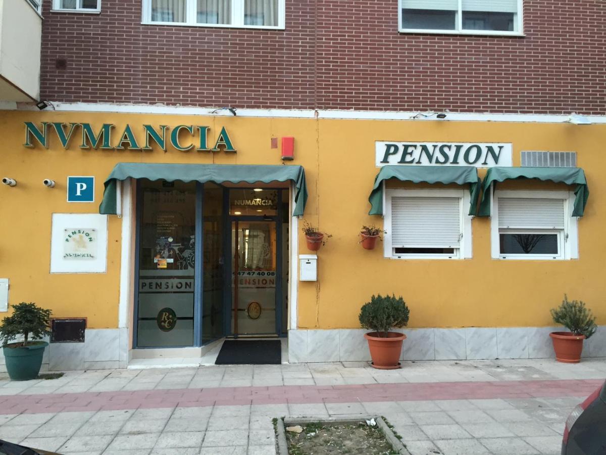 Alojamiento Numancia Pension Burgos Ngoại thất bức ảnh